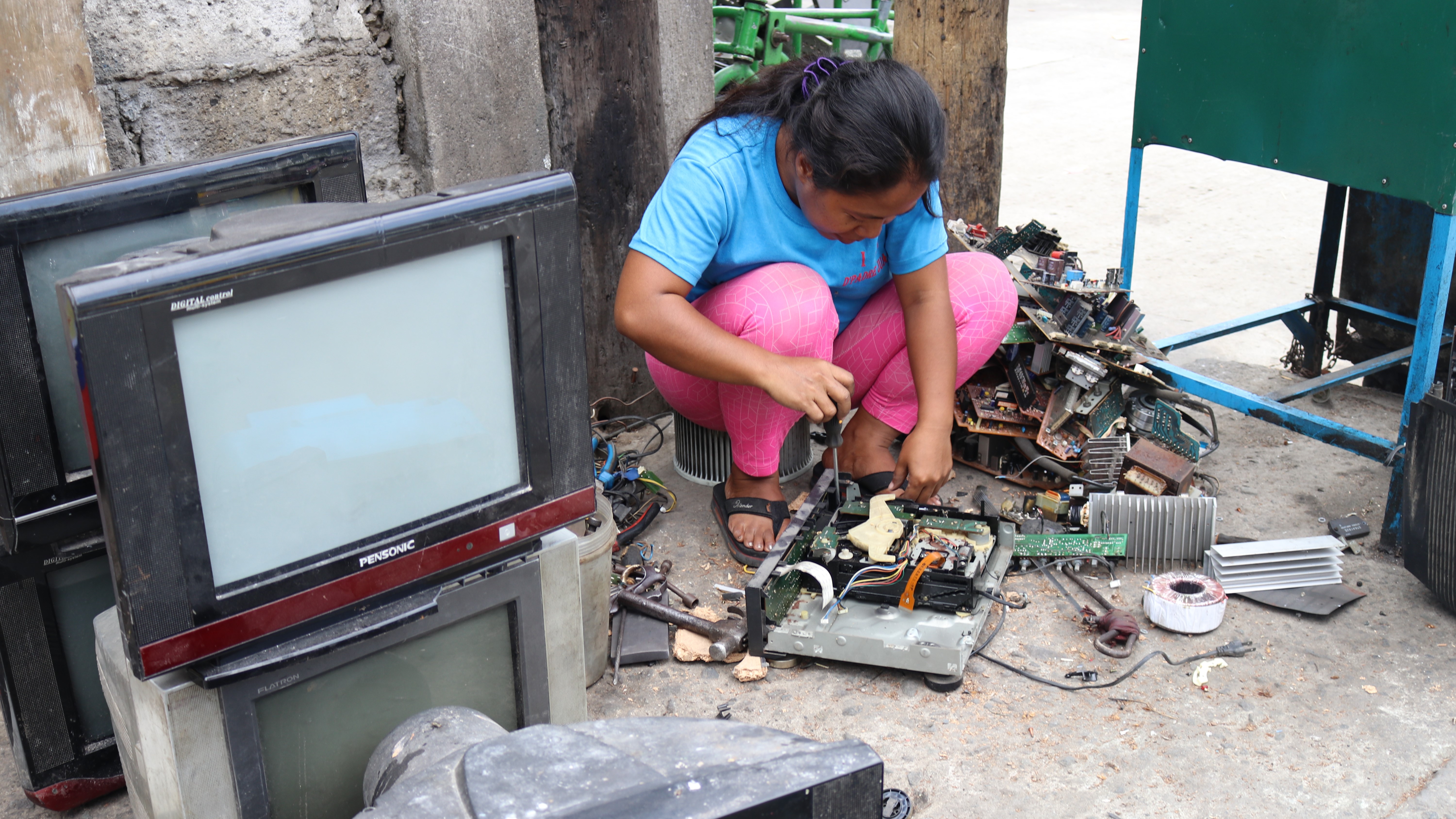 Transforming E-waste into Wealth: Joanna's story