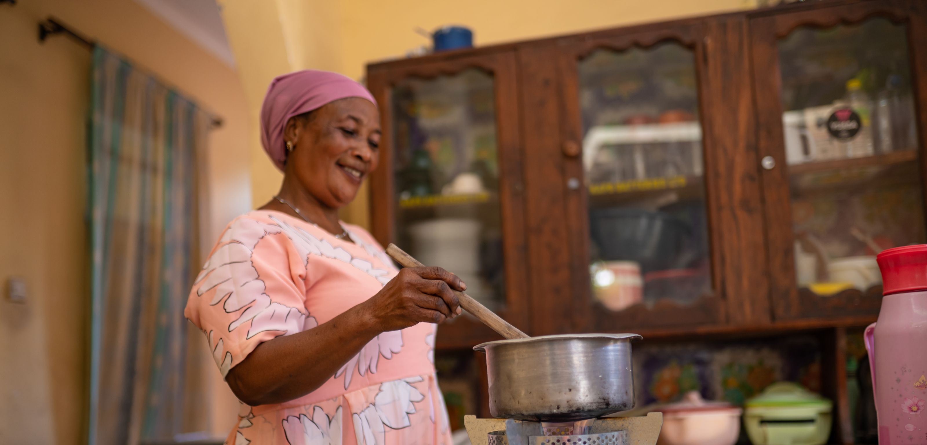 Solution Cooking for change: transforming communities 