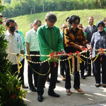 Rosa Vivien Ratnawati opening a PCB plant